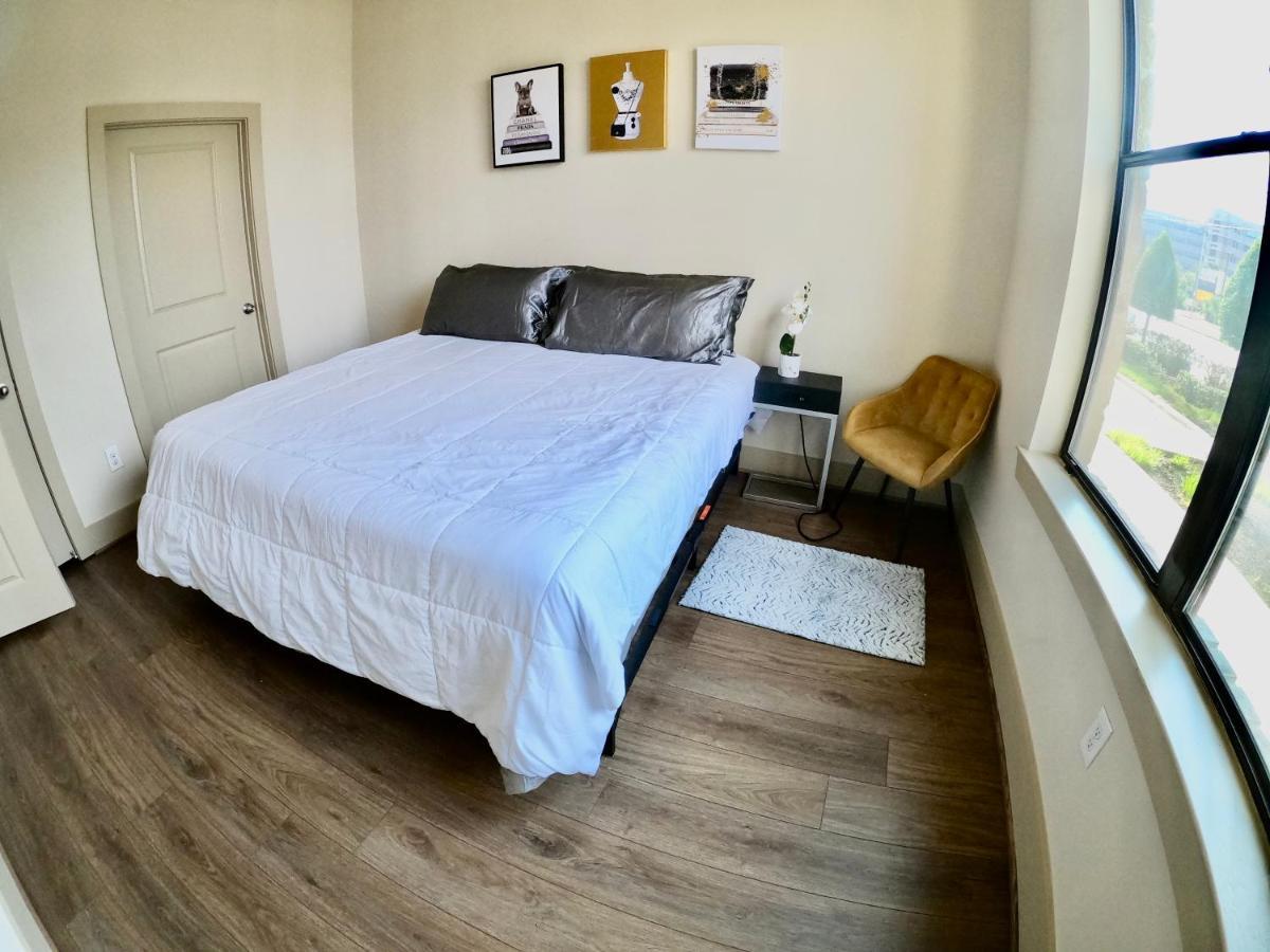 5 Mins To Med Center, Comfy King Beds, Wifi,Gym,Pool Apartment Houston Luaran gambar