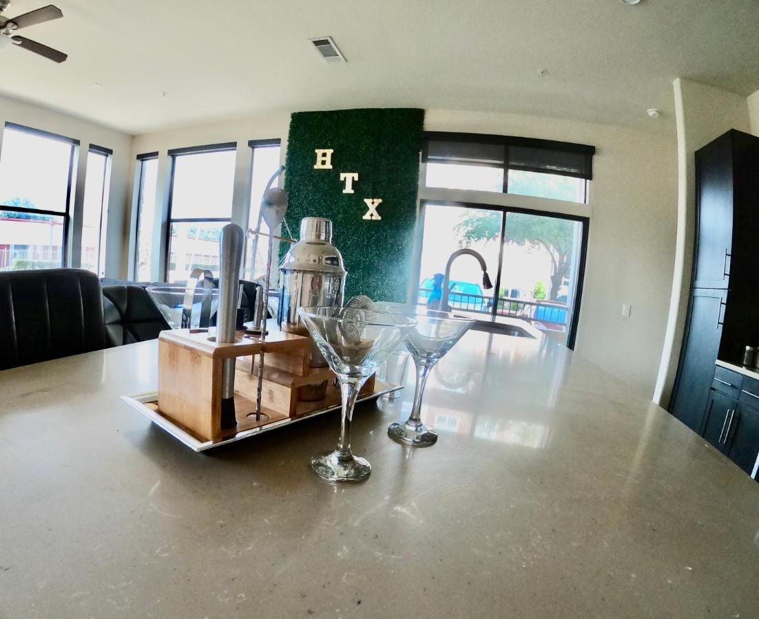 5 Mins To Med Center, Comfy King Beds, Wifi,Gym,Pool Apartment Houston Luaran gambar